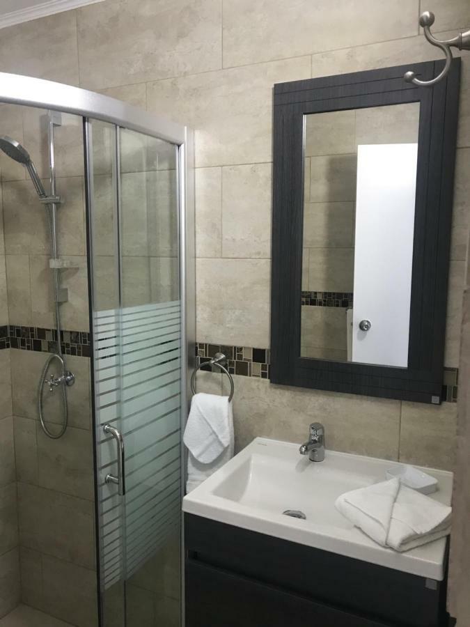 Ser'I Bucurui Accommodations Палм Бийч Екстериор снимка