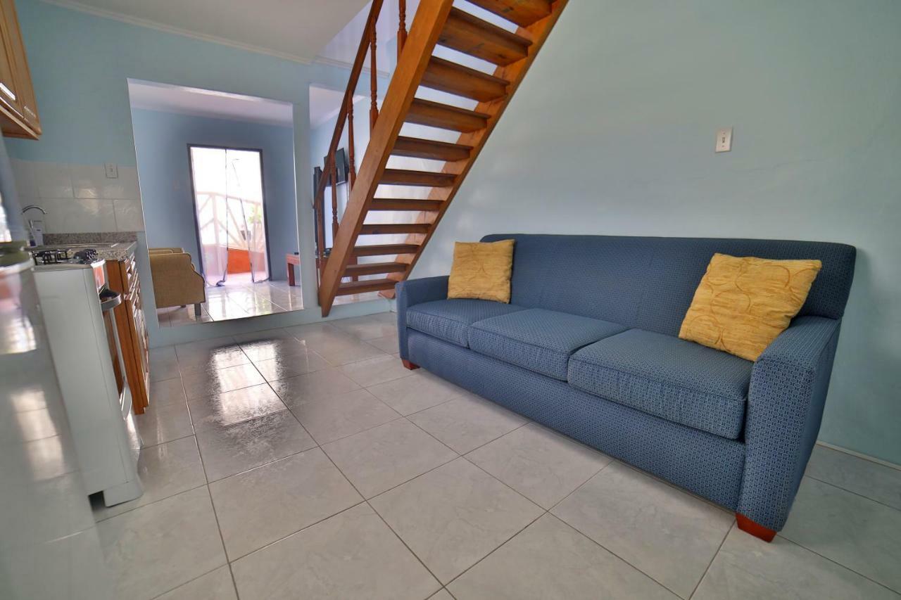Ser'I Bucurui Accommodations Палм Бийч Екстериор снимка